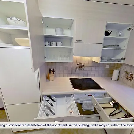 Basic 2br With Sofa Bed In Seebach Apartment